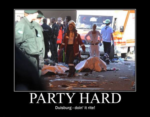 PARTY HARD Duisburg - doin' it rite!